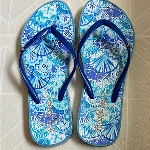 Lilly Pulitzer Blue and White Floral Flip Flops